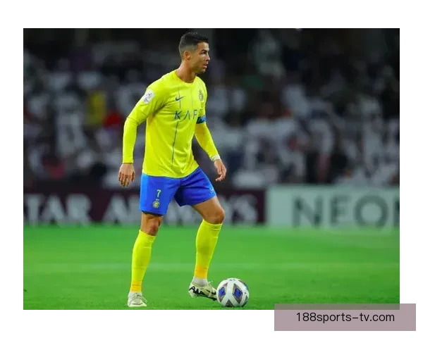 奥尔莫评论赫拉德犯规不够红牌 阿尔马达几秒后能自行走动